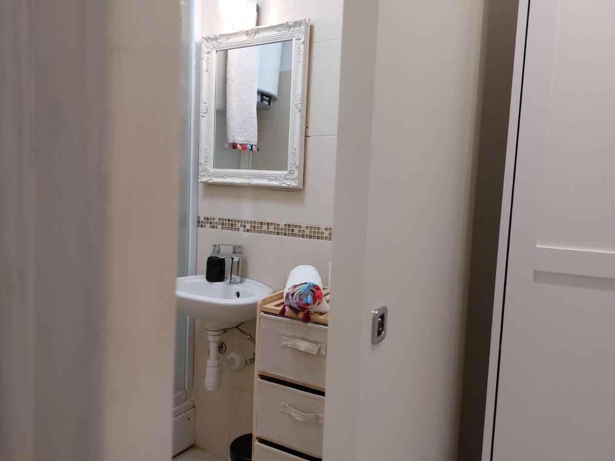 Guest House Vitaro Split Bagian luar foto