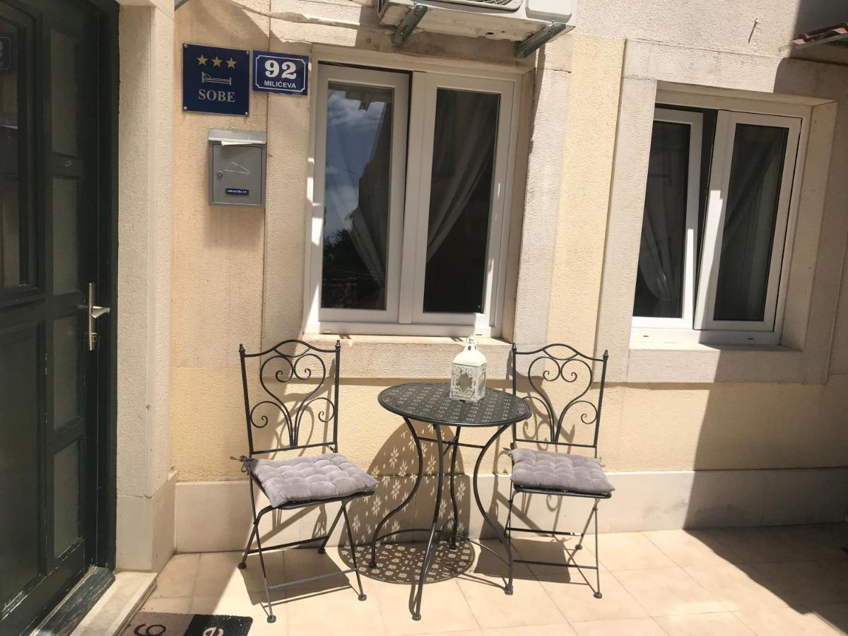 Guest House Vitaro Split Bagian luar foto