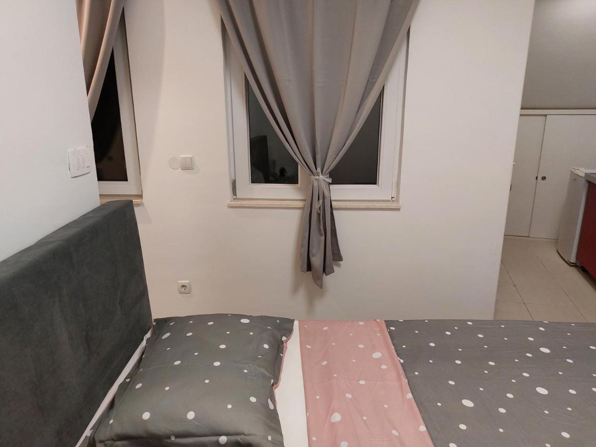Guest House Vitaro Split Bagian luar foto