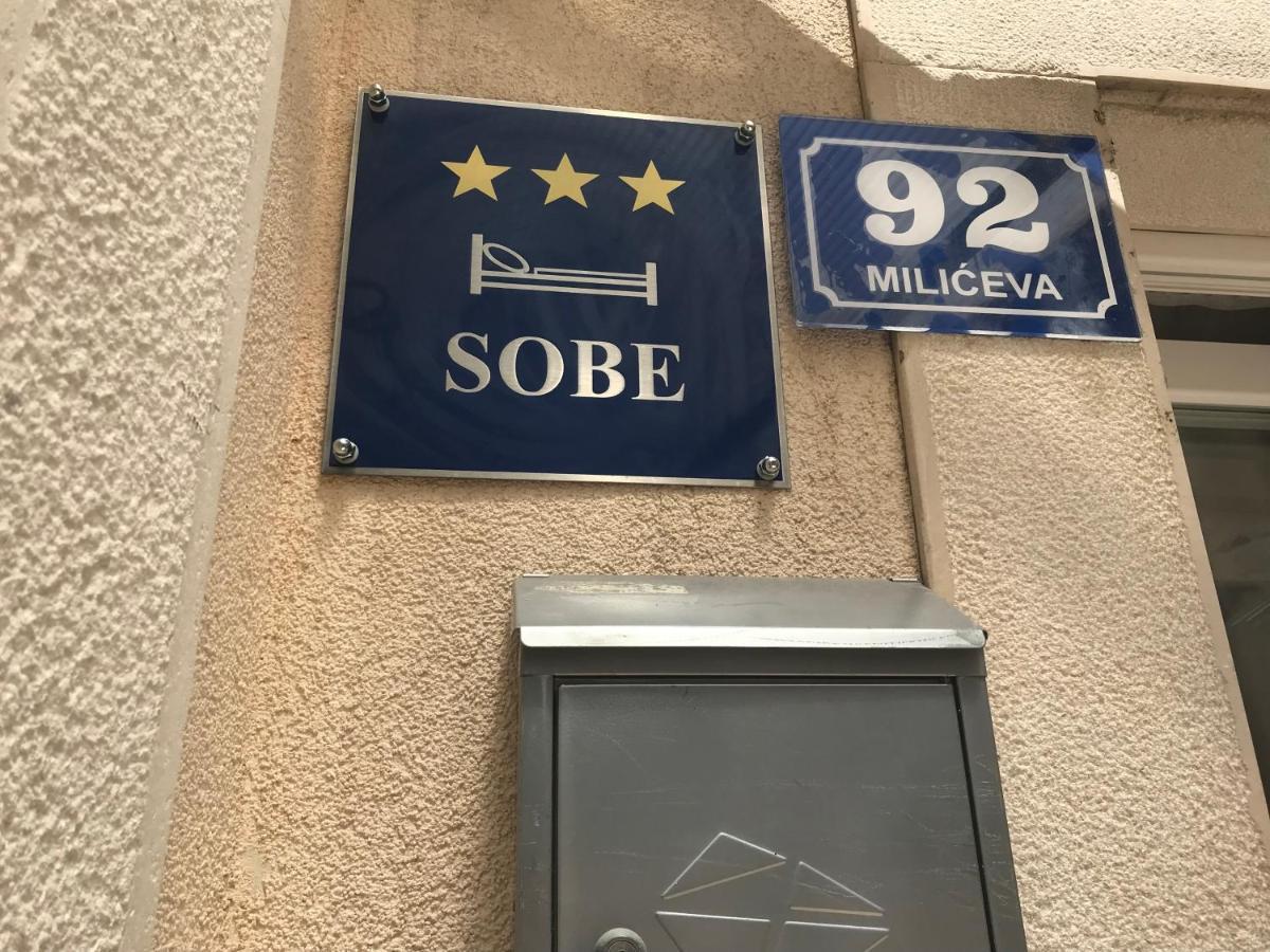 Guest House Vitaro Split Bagian luar foto